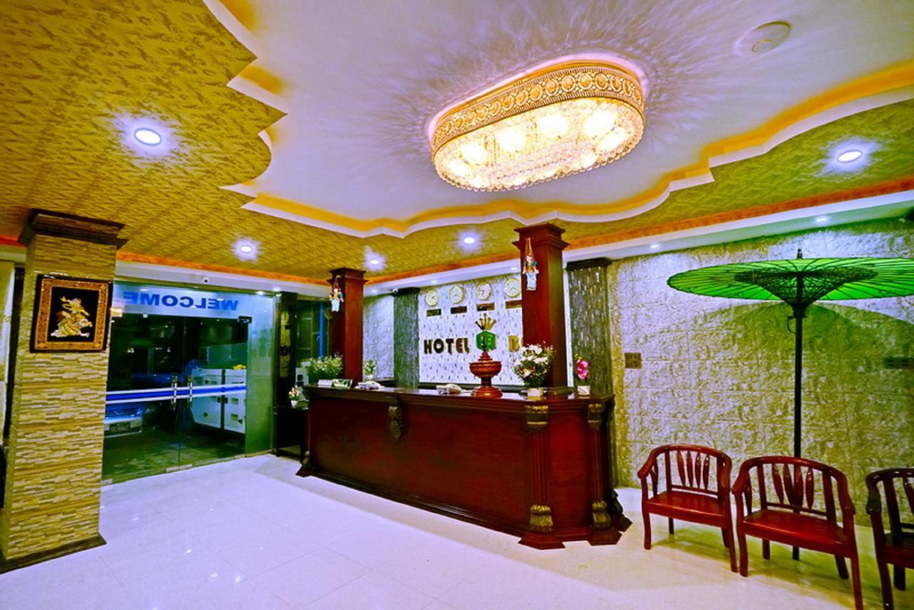 Hotel Boss - Mandalaj Kültér fotó