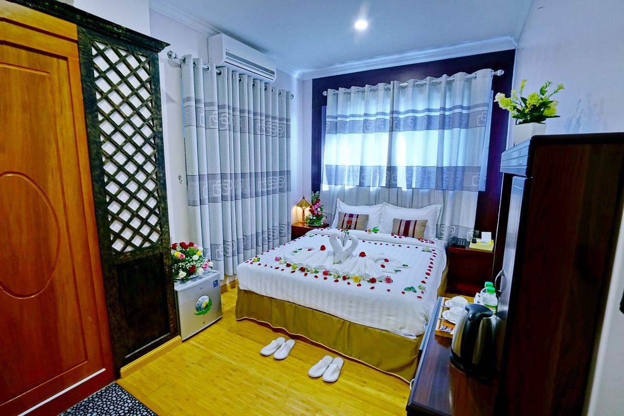 Hotel Boss - Mandalaj Kültér fotó