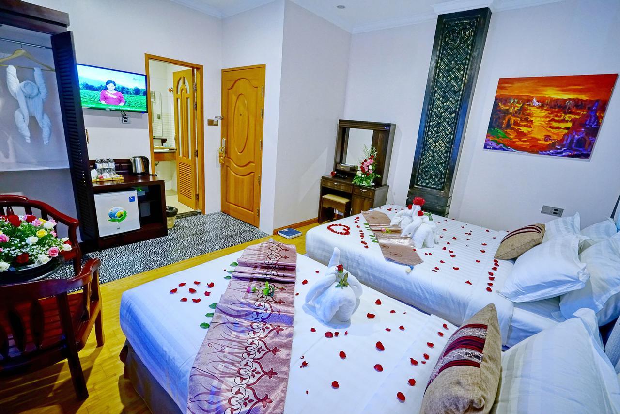 Hotel Boss - Mandalaj Kültér fotó